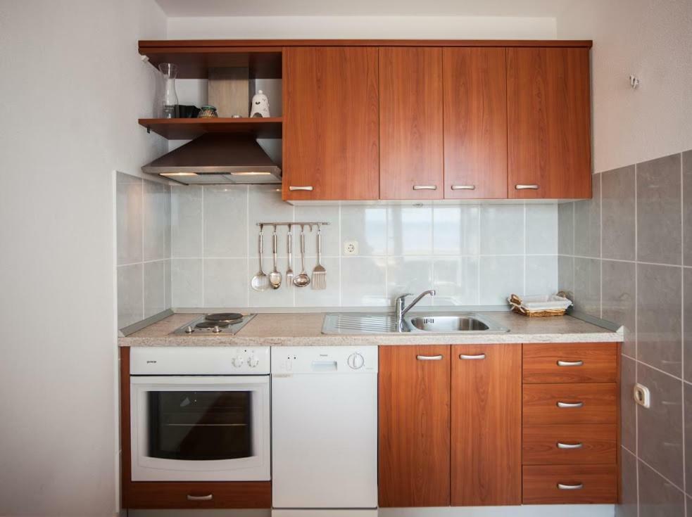 Apartamento House Koloc Bol Exterior foto